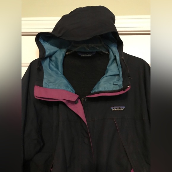 Patagonia Mens XL Black Purple Blue Vtg Hood Zip DEFECTS IN PICTURES - Picture 2 of 8